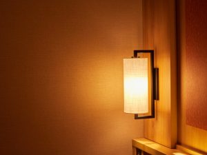 暖色系の照明計画