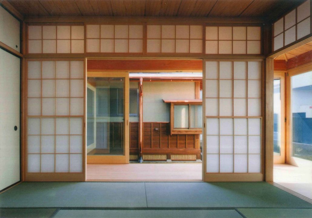 和室を囲う“くれ縁”がある純和風の平屋